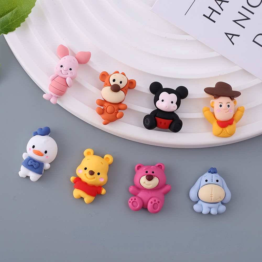 ?Hot3D Winnie the Pooh crocs jibbitz crocs charm DIY jewelry Kids Womens Shoe Decoration surprise gift