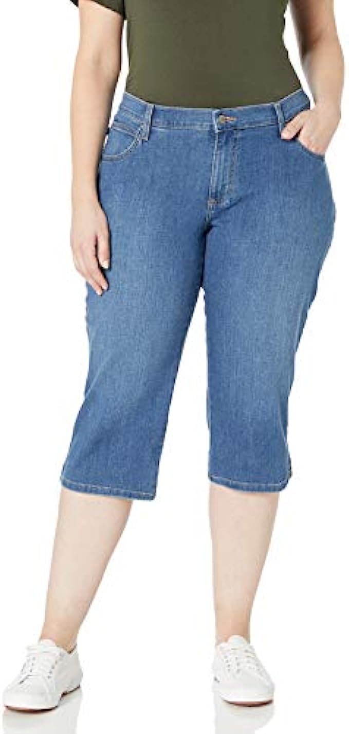 Lee Womens Plus-Size Relaxed-Fit Denim Capri Jean
