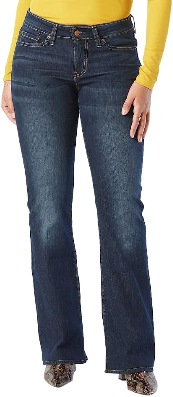 Signature by Levi Strauss &amp; Co. Gold Label Womens Modern Bootcut Jean