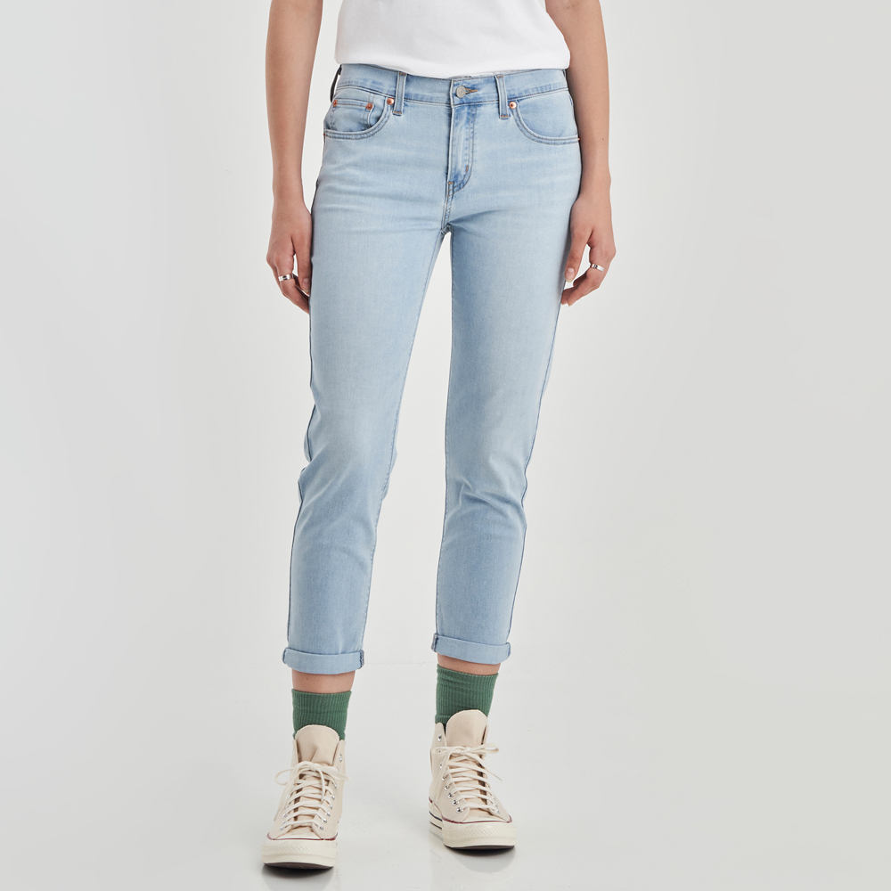 Levis® Womens Mid-Rise Boyfriend Jeans 19887-0286