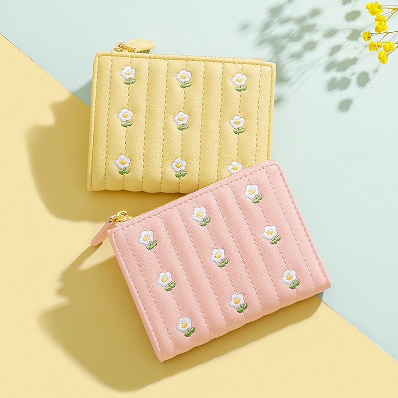 Wallet Women Korean Cute Embroidered Ladies Purse Bifold Simple Short Coin Card Holder