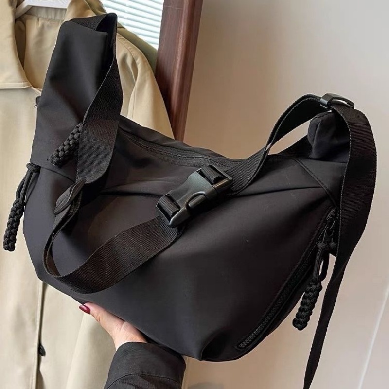Lightweight Nylon Crossbody bag Is A Sashionable Womens Shoulder bag Suitable For Travel And Daily Use
